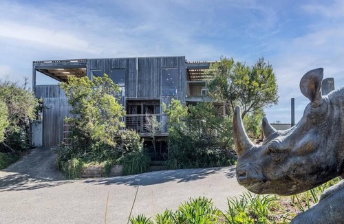 Blairgowrie House | Dune View - Quintessential coastal living with a creative soul