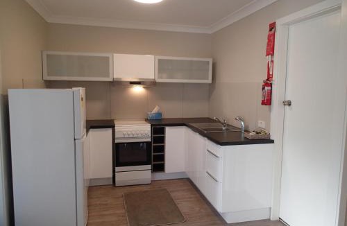 Erowal Bay Apartment | Dungowan Holiday Accommodation