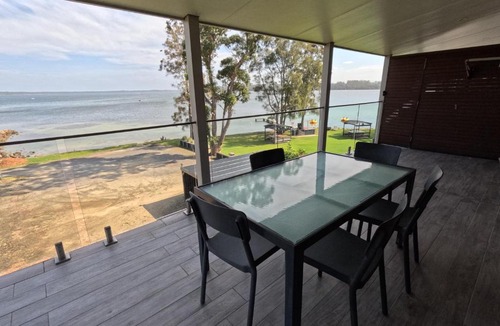 Erowal Bay Apartment | Dungowan Holiday Accommodation
