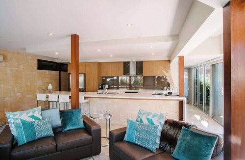 Eagle Bay Villa | Eagle Bay Beach Retreat—Steps from the Sands