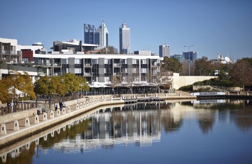 East Perth Hotel | East Perth Suites Hotel