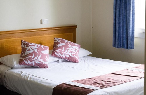 Echuca Hotel | Echuca Motel