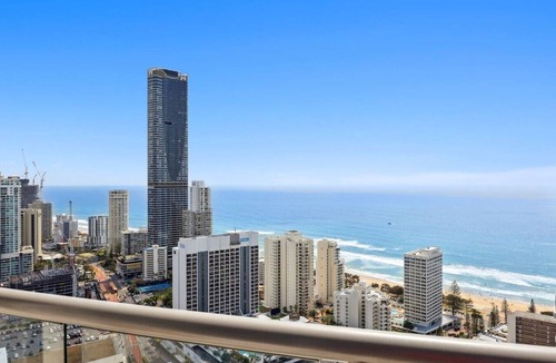 Surfers Paradise Apartment | Elevated Escape – 38 Floors Above the Ordinary