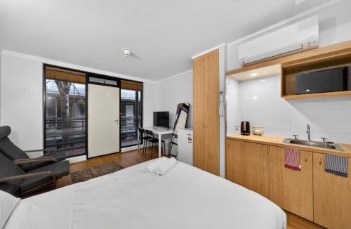 Elizabeth Bay Apartment | Elizabeth Bay Studio Near CBD & Kings Cross Sydney BEST LOCATION