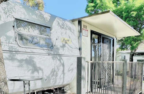 Rye House | Elizabeth the spacious retro caravan. Sleeps 6 | Rye, Mornington Peninsula