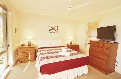 Merimbula House | Ella Bleu