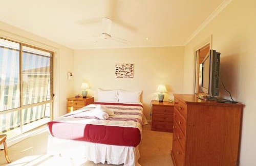 Merimbula House | Ella Bleu