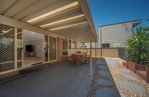 Callala Beach House | Enchanted Sands – Spacious Family Home steps from Callala Beach & Park