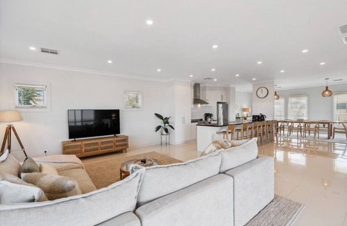 Encounter Bay House | Encounter Escape I Views all around