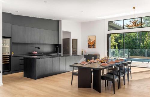 Mothar Mountain House | Endeavour Grey - Mothar Mt Horse & Guest Stay