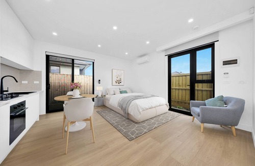Wollert Apartment | Enjoy New Modern Luxury Stay -1 Bedroom Studio With Full Amenities