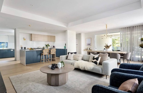 Hazelmere House | Entire home in Bushmead near Perth Airport Australia 4 bedrooms 4 beds 2 baths