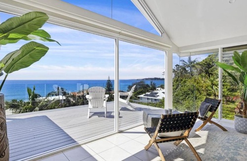 North Coast House | Epic View - Pets Stay Free, Beach, 3Bed 3Bath, Luxe