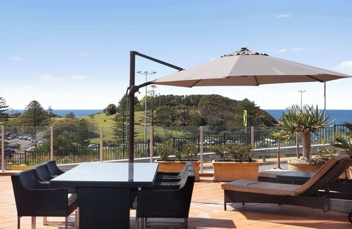 Terrigal Apartment | Esplanade Apt: Ocean View Terrace, Sleeps 8