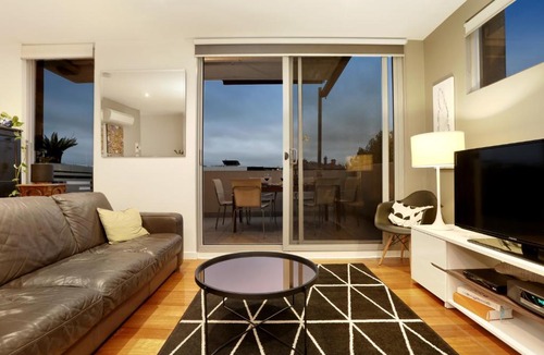 Essendon Apartment | Essendon Central Penthouse
