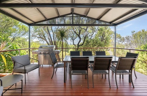 Rye House | Eureka Treetop Views