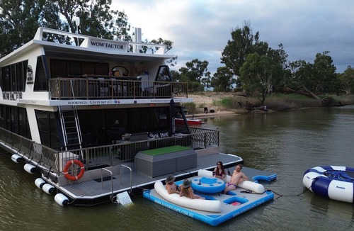 White Sands Boat Rental | Experience Wow Factor Your Home Away From Home