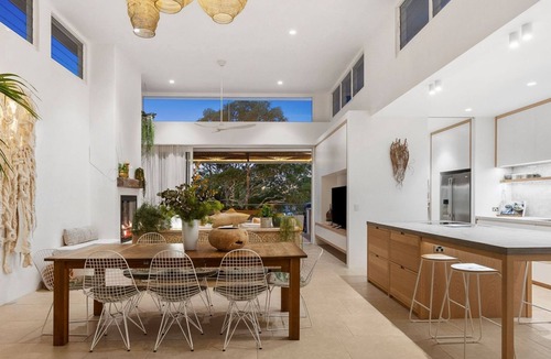 Balgowlah Heights House | Exquisite luxury family haven w/pool, spa and views!