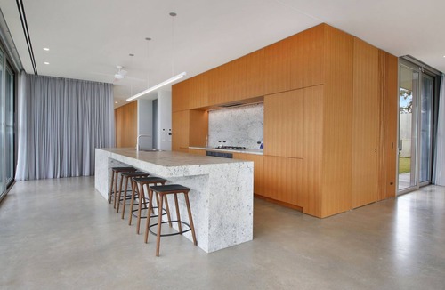 Murmungee House | Eyrie - Beechworth Retreat