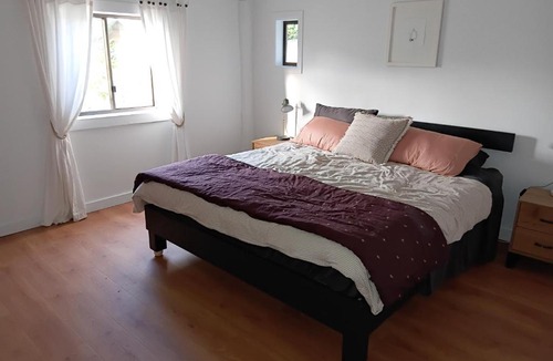 Clunes Apartment | Fairview Retreat