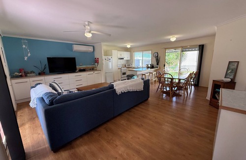 Dalrymple House | Fairway Shores-Dog friendly! Off Peak Special!