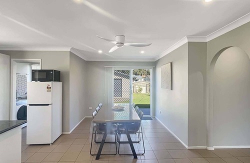 Batehaven House | Family 3-Bed Retreat Near Batehaven Beach