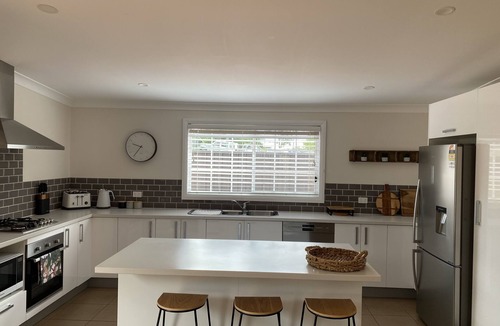 Goulburn House | Family friendly central cottage
