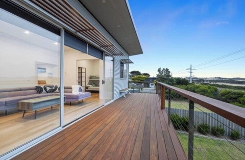 Surf Beach House | Family friendly Specious Beach House in Phillip Island