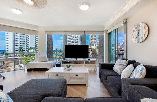 Surfers Paradise Apartment | Family Fun at Sun City 3BR Near Beach - CoastHM