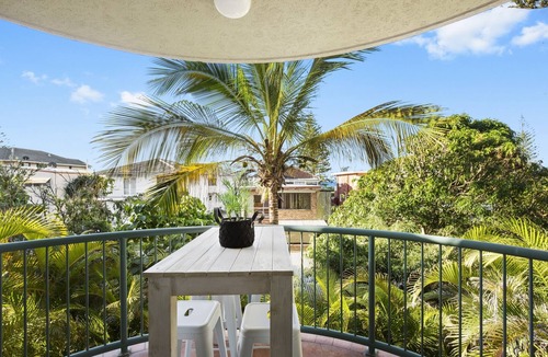 Bilinga House | Family & Pet Friendly- Long Stays Welcome!