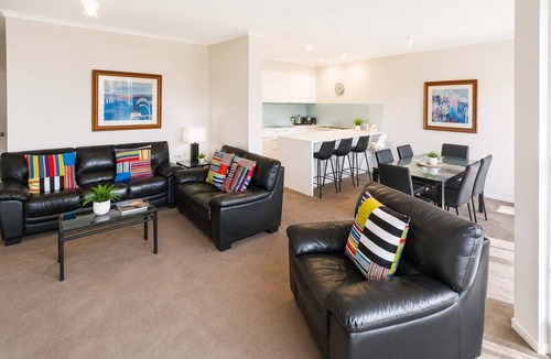 Mollymook Beach House | Fathoms 2 at Mollymook