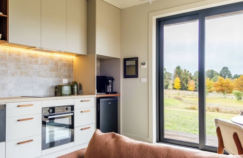 Laggan House | Fiora Estate: Luxury Accomodation in Laggan Village NSW
