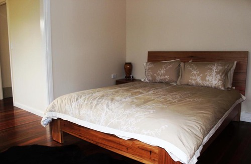 Montville House | Flame Hill Vineyard
