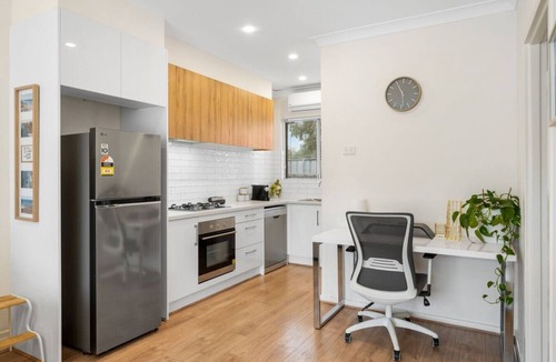 Henley Beach Apartment | FLO at Henley Beach: Beach, Brunch & Shopping
