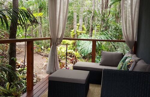 Captain Creek House | Forest Lodge: Little Villa