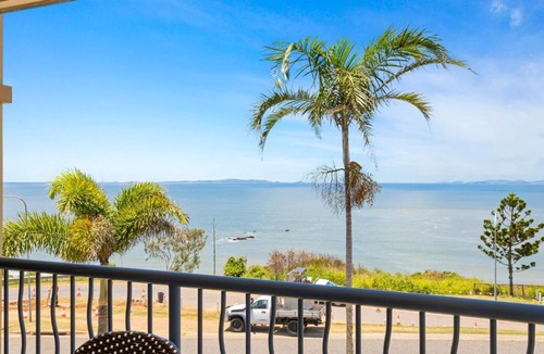 Yeppoon Apartment | Four, Villa Mar Colina