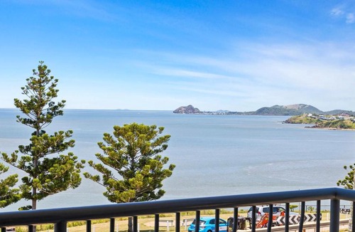 Yeppoon Apartment | Four, Villa Mar Colina