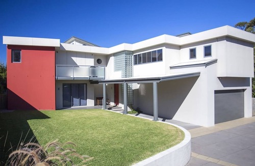 Mollymook Beach House | FREE NIGHT - Pay for 2 stay for 3