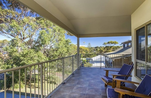 Mollymook Beach House | FREE NIGHT. Pay for 2 stay for 3