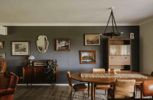 Milton House | Free night! Pay for 2 stay for 3