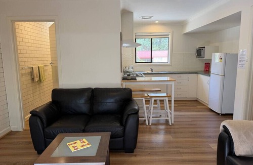 Halls Gap Cabin | Froggy’s Quarters Cabin 9 - Wombat
