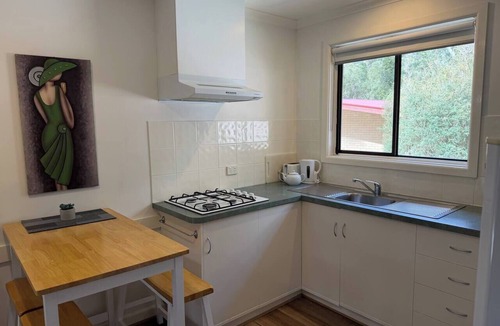 Halls Gap Cabin | Froggy’s Quarters Cabin 9 - Wombat