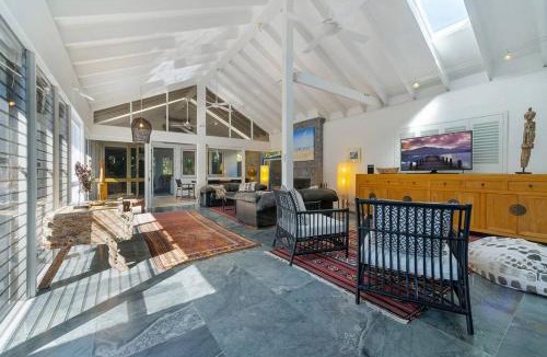 Suffolk Park House | Fuller Holidays - Adrift - Tallows Beachfront Suffolk Park