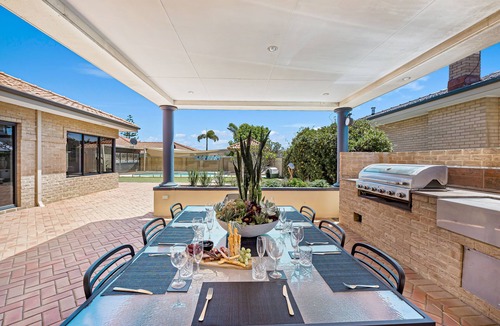 Coogee House | Fun in The Sun: Pool Bliss & Ocean Views