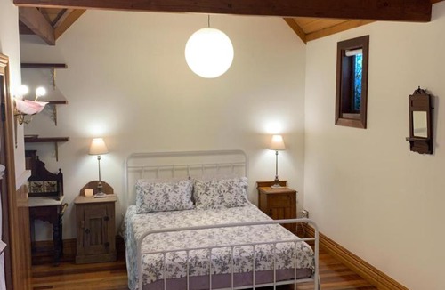 Glenbrook Apartment | Garden studio