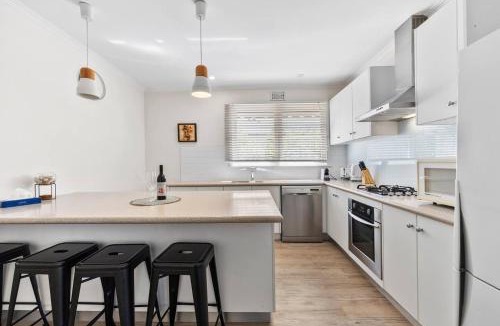 Alfredton House | Gardenia - Laid-back Living near Lake Wendouree