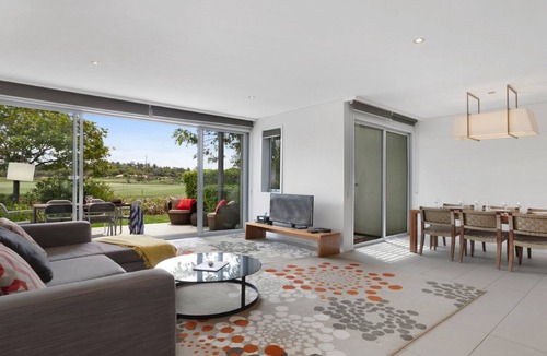 Magenta Shores House | Golf Views, Resort Pools, Tennis, Dining & Day Spa