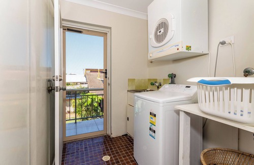 Woorim Apartment | Gone Coastal - Three Bedroom Unit