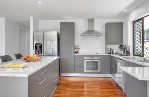 Mooloolaba House | Goonawarra Getaway at Mooloolaba