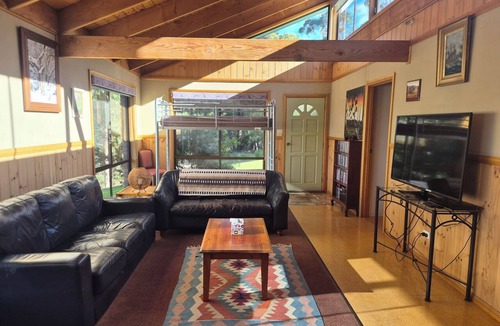 Weetah Cabin | Gorgeous View close to Deloraine